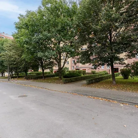 Osiedle Kombatantow Standard By Bookinghost